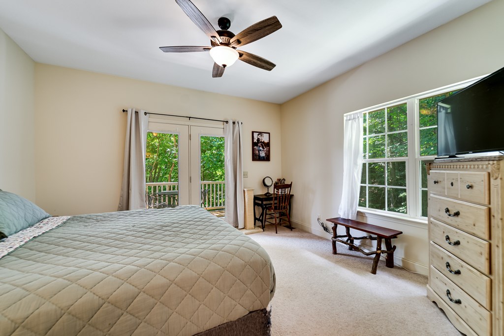 334 Fox Den Ridge