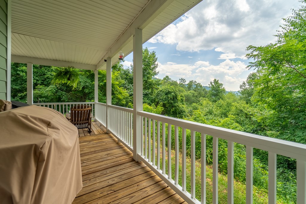 334 Fox Den Ridge