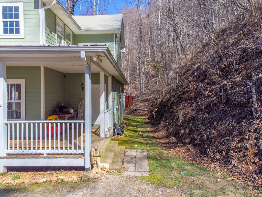 334 Fox Den Ridge