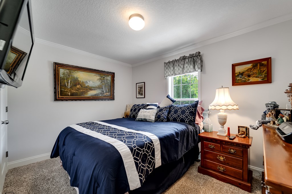 206 Red Rile Trail