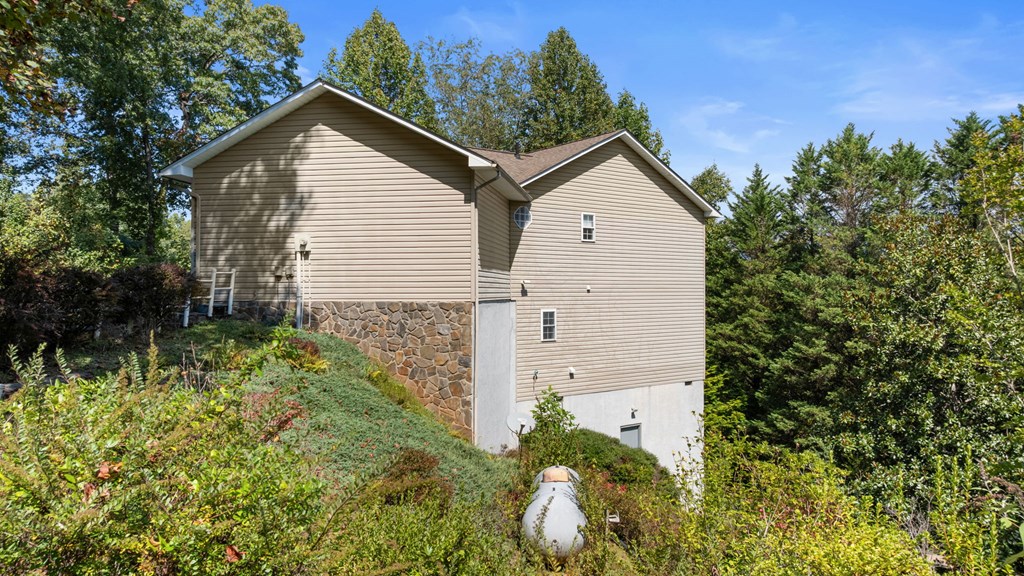 132 Mountain Circle