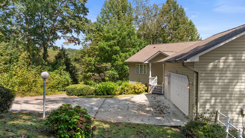 132 Mountain Circle