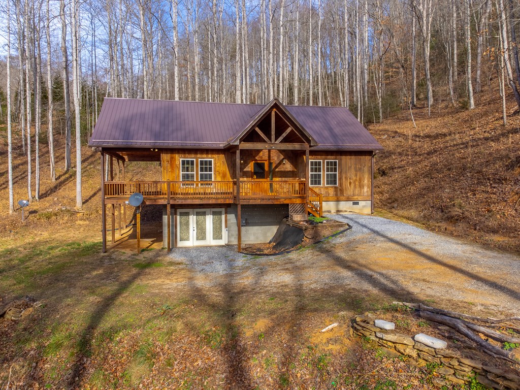 708 Thornhill Dr