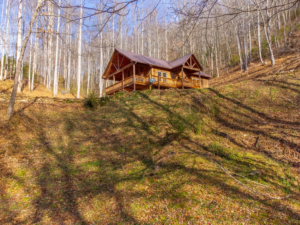 708 Thornhill Dr