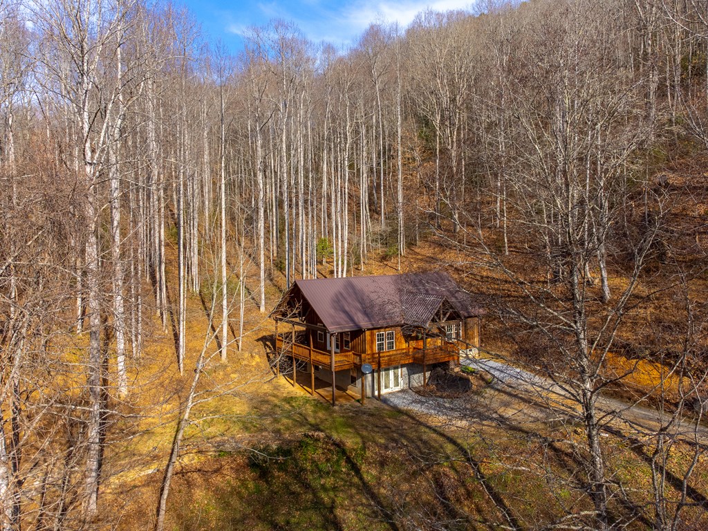 708 Thornhill Dr