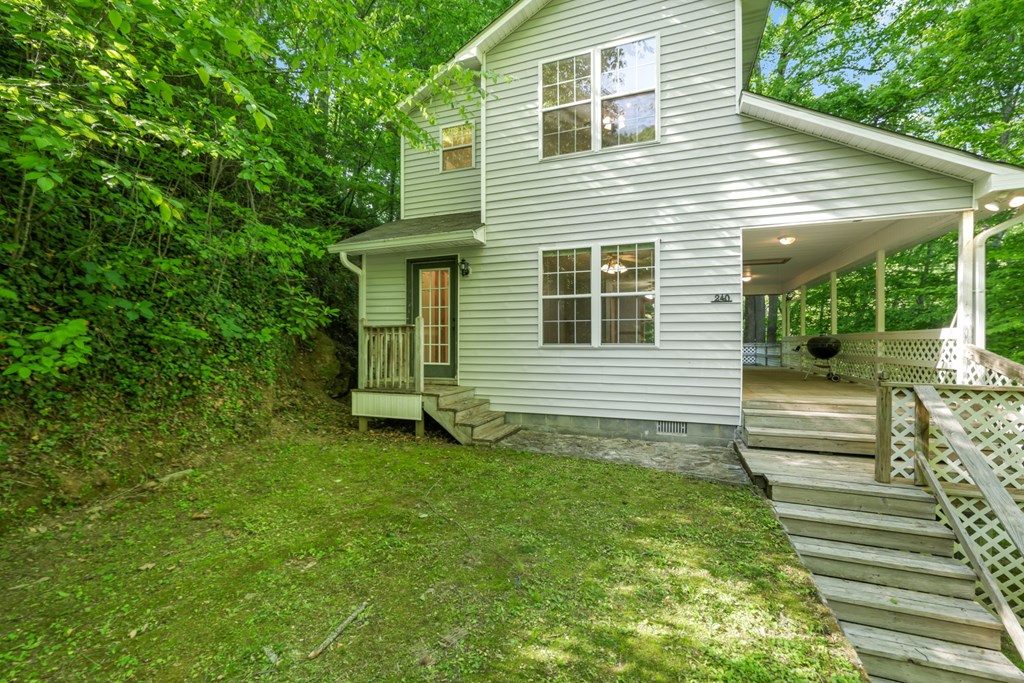 240 Carpenter Road