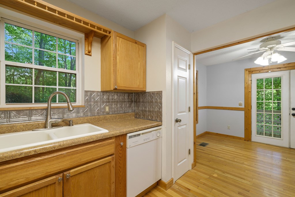 240 Carpenter Road