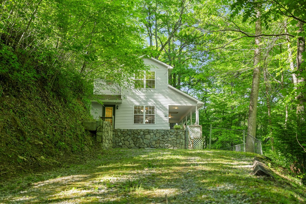 240 Carpenter Road