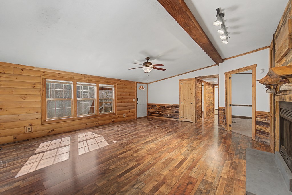 1668 Buff Creek Road