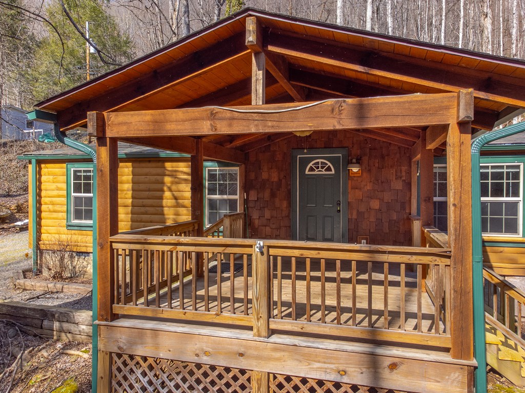 1668 Buff Creek Road