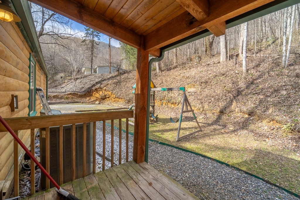 1668 Buff Creek Road