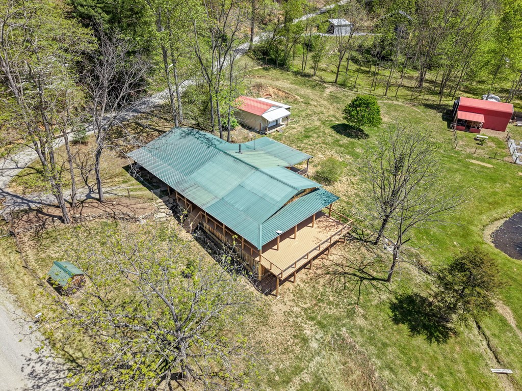 1813 Cedar Creek Farms Road