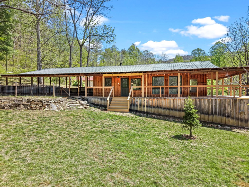 1813 Cedar Creek Farms Road