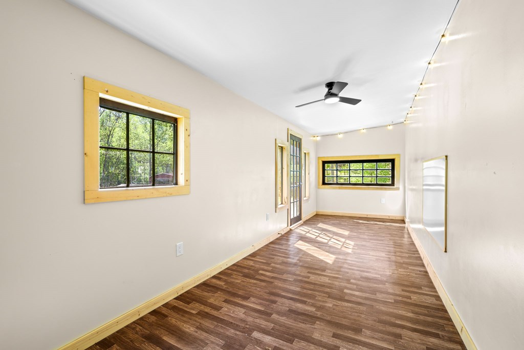 1813 Cedar Creek Farms Road