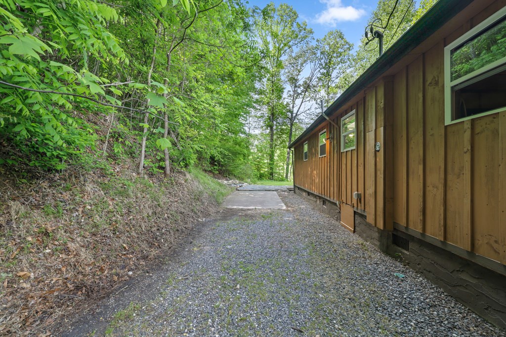 14 Gentle Ridge