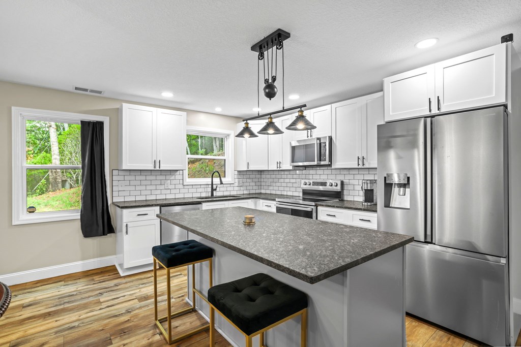431 Judds Trail