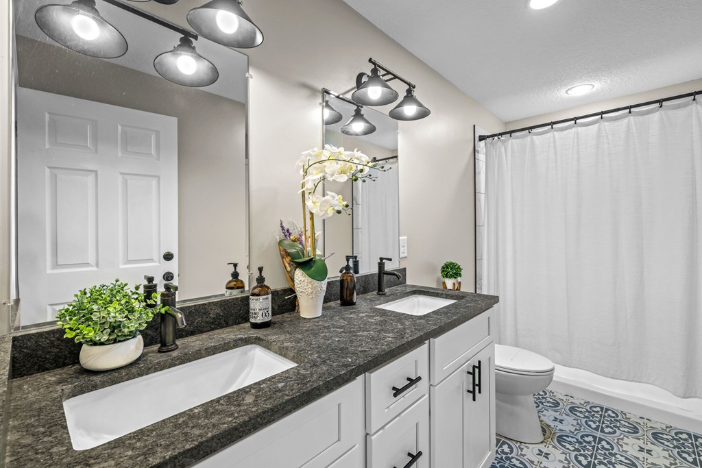 431 Judds Trail