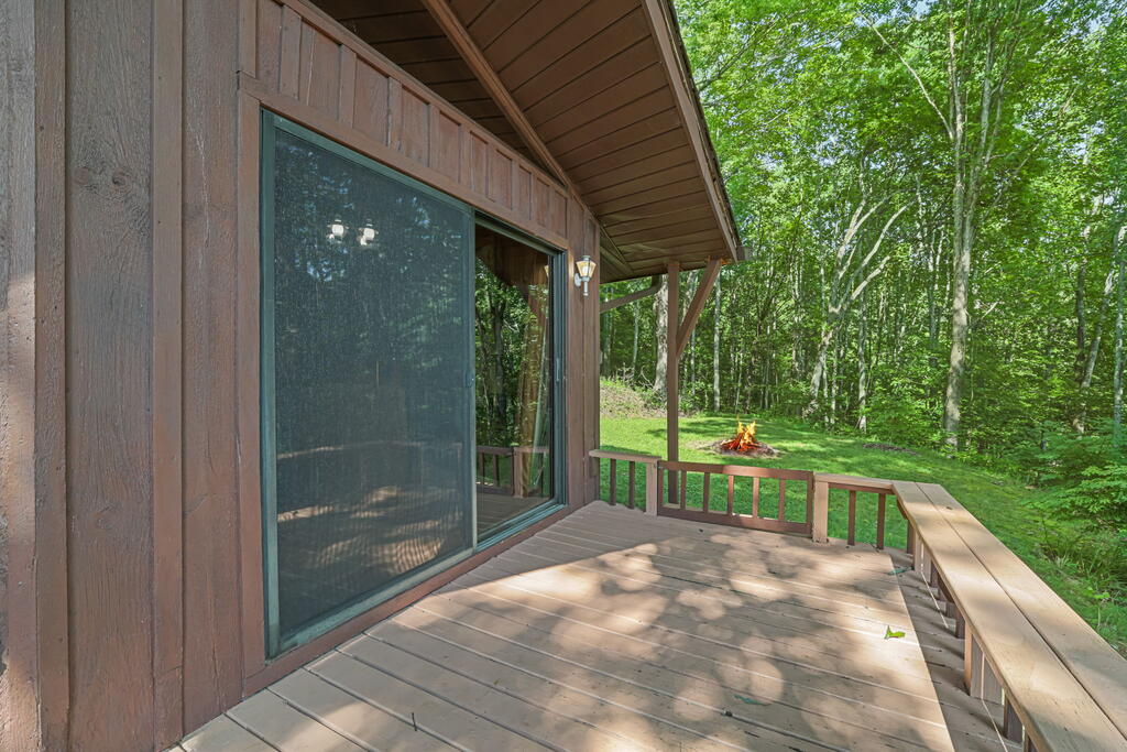 153 Boot Hill