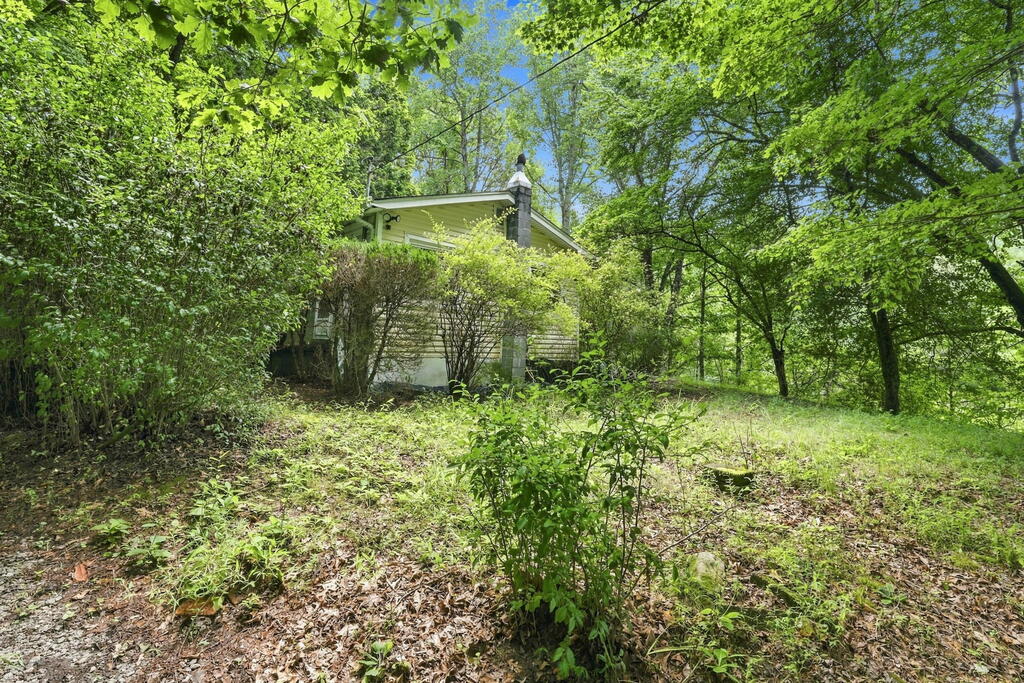 5140 Tessentee Road