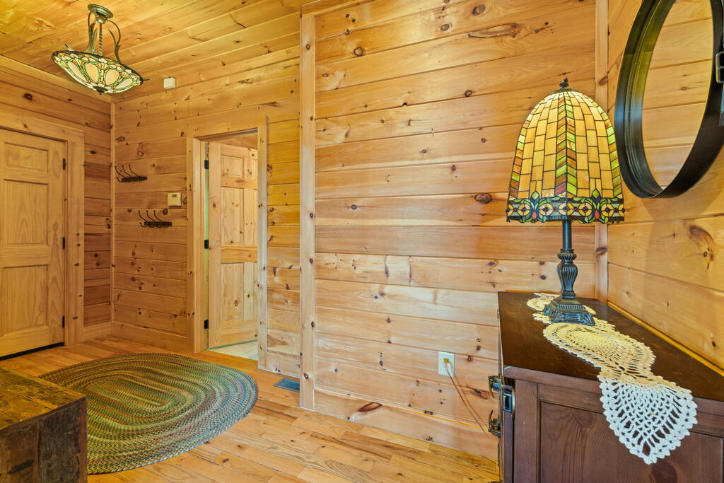 1120 Grizzly Ridge