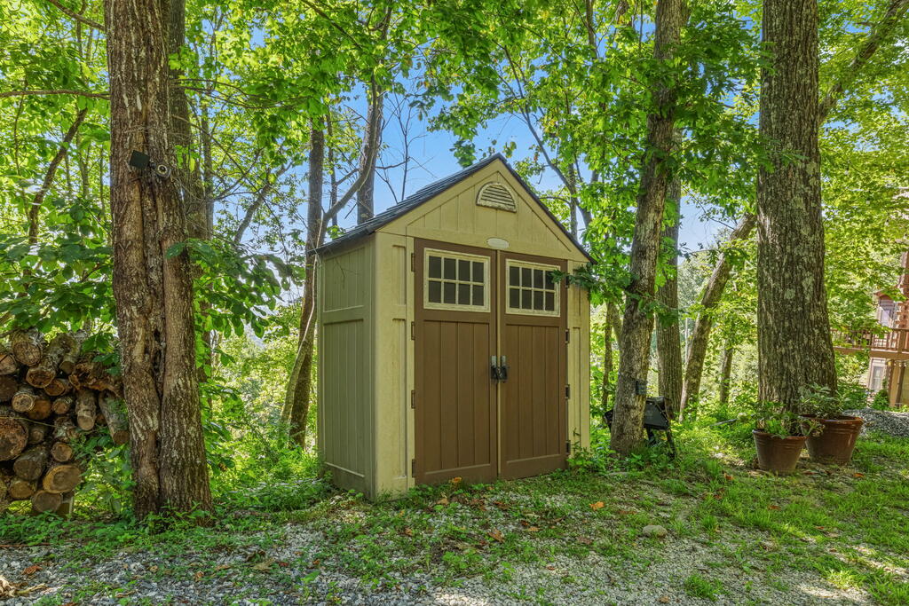 1120 Grizzly Ridge