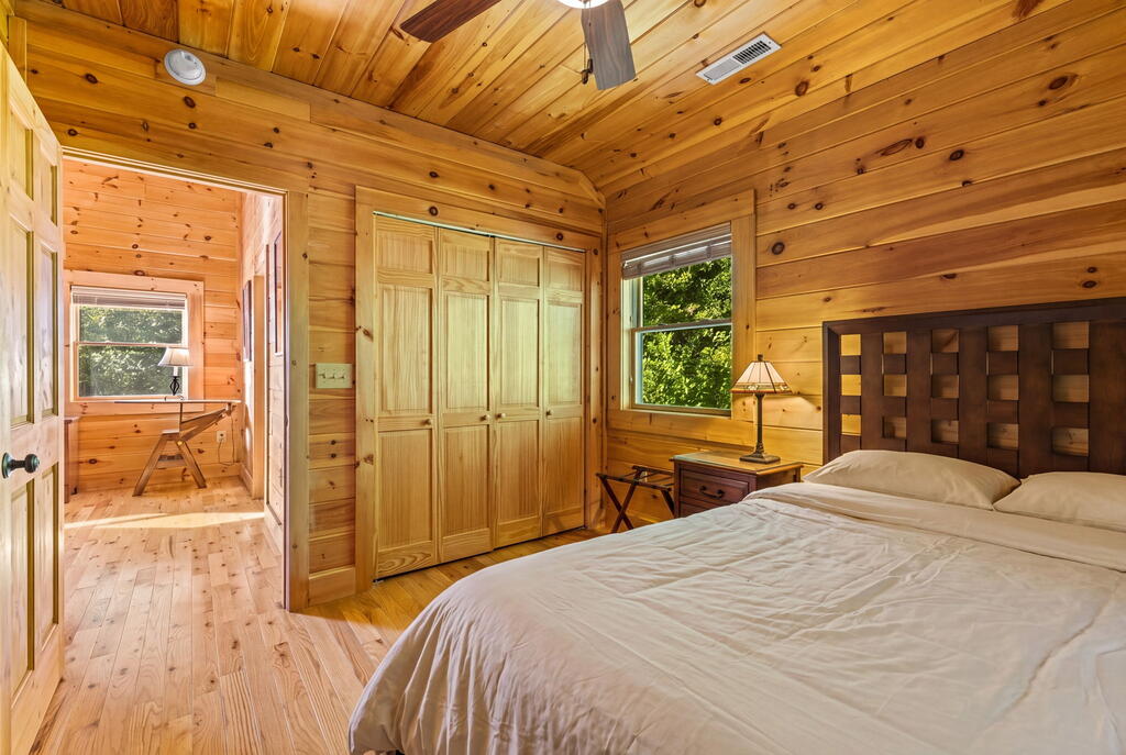 1120 Grizzly Ridge