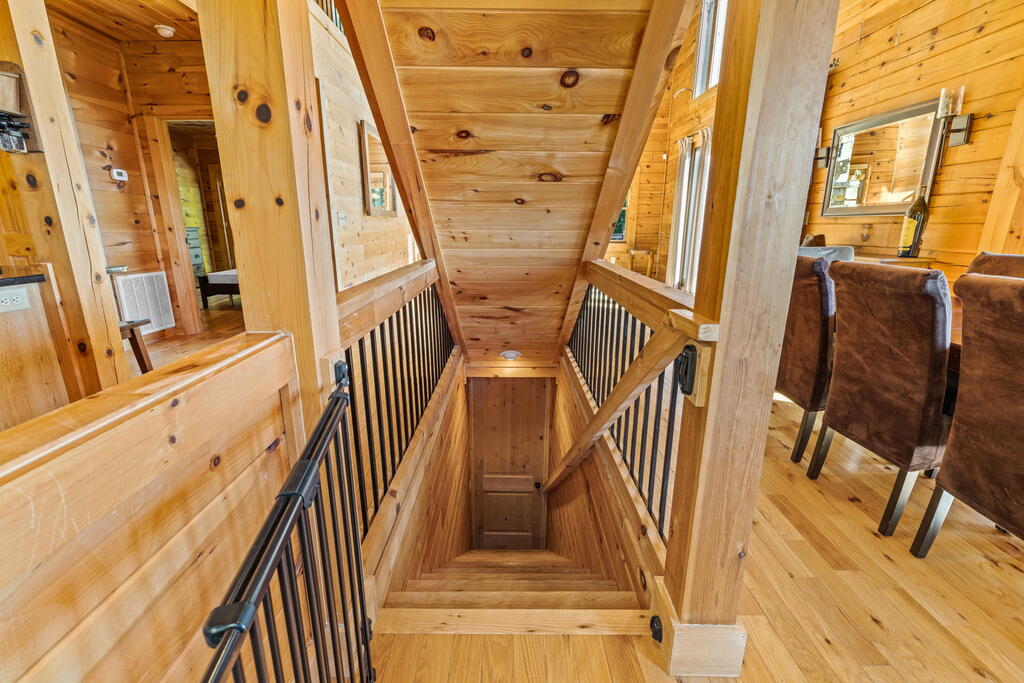 1120 Grizzly Ridge