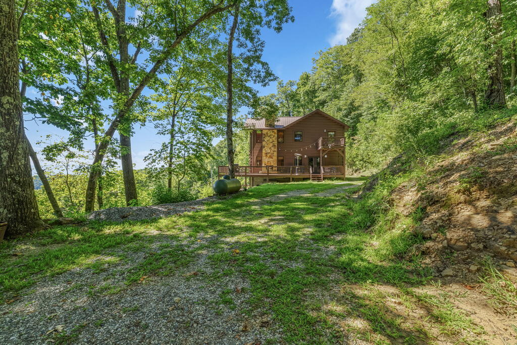 1120 Grizzly Ridge