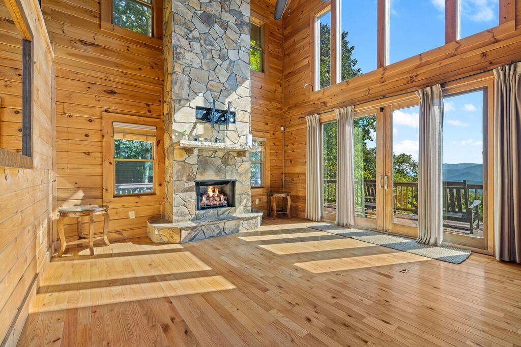 1120 Grizzly Ridge