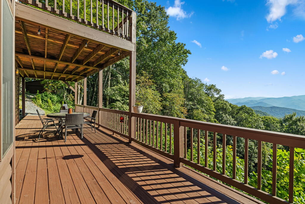 1120 Grizzly Ridge