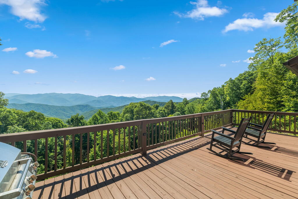 1120 Grizzly Ridge