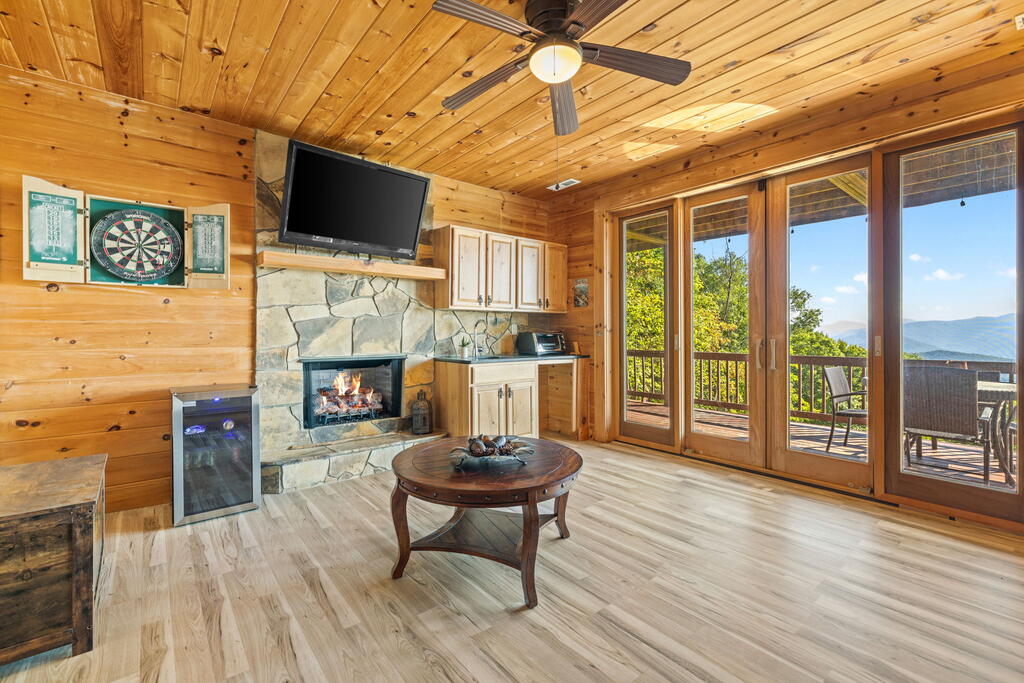 1120 Grizzly Ridge