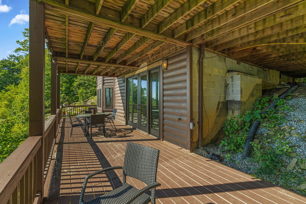 1120 Grizzly Ridge