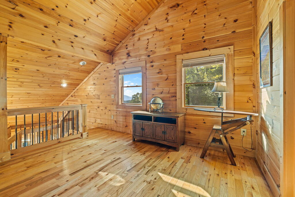 1120 Grizzly Ridge