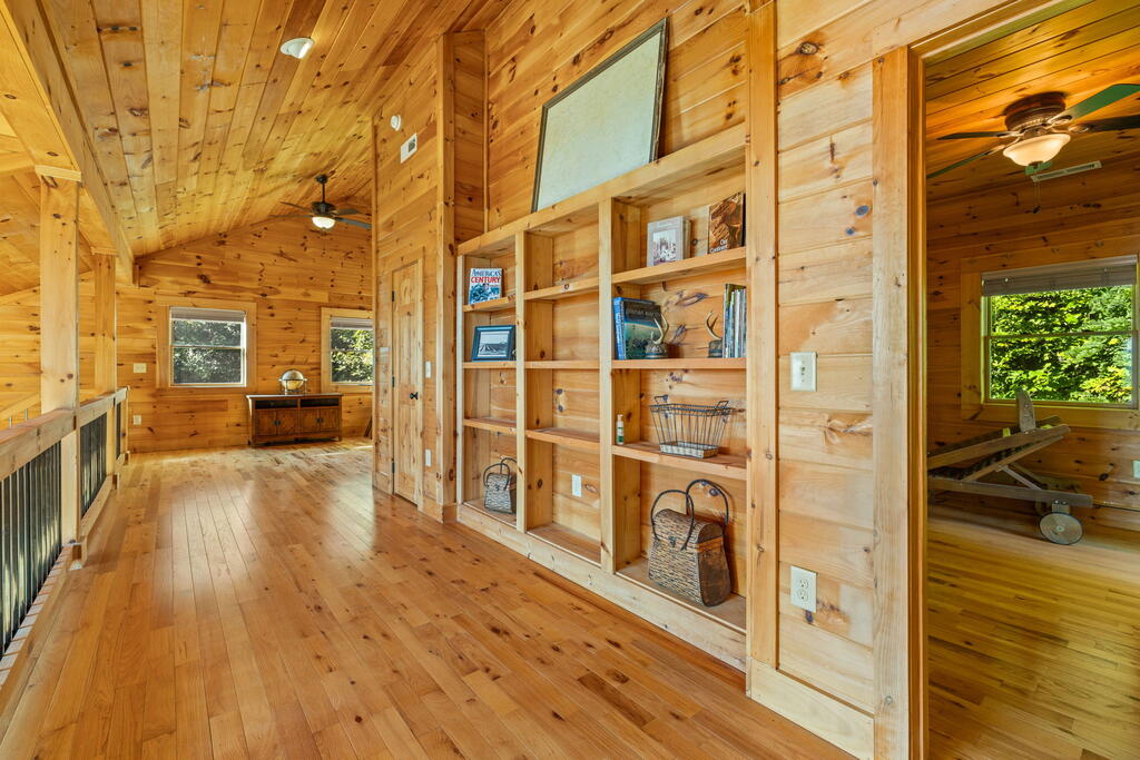 1120 Grizzly Ridge