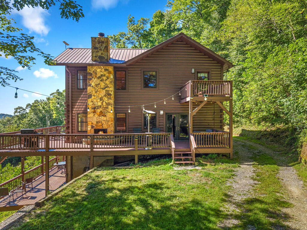 1120 Grizzly Ridge