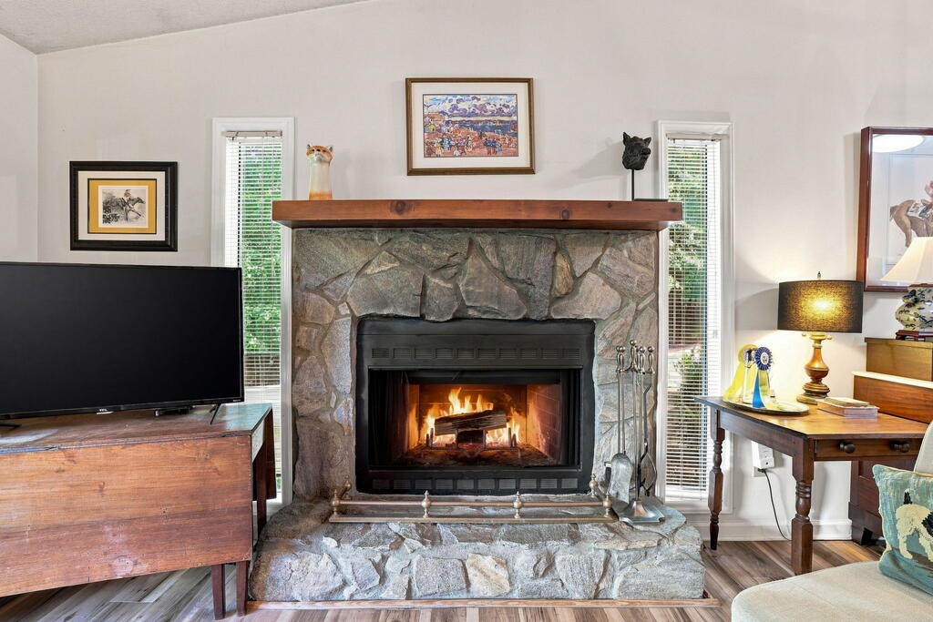 65 Mountain View Villas, Unit A
