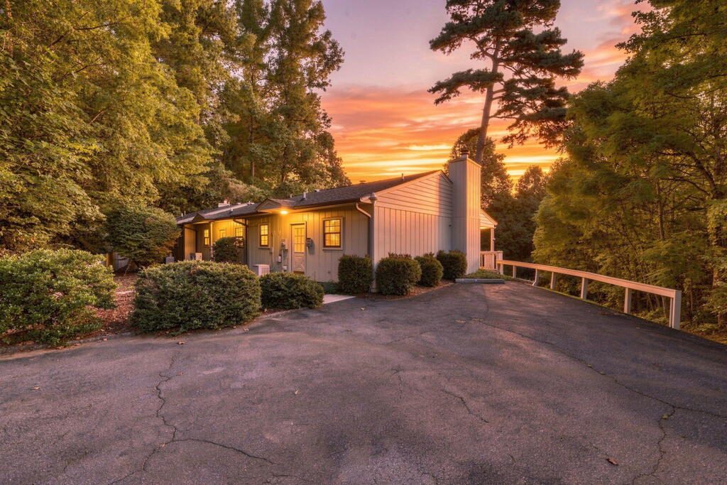 65 Mountain View Villas, Unit A