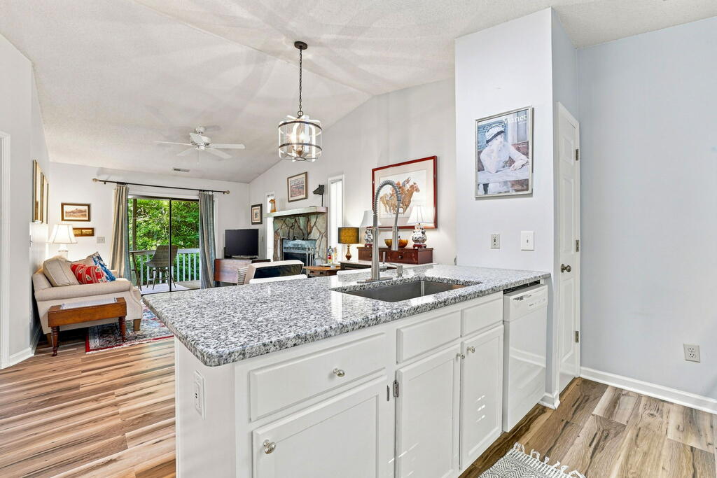 65 Mountain View Villas, Unit A