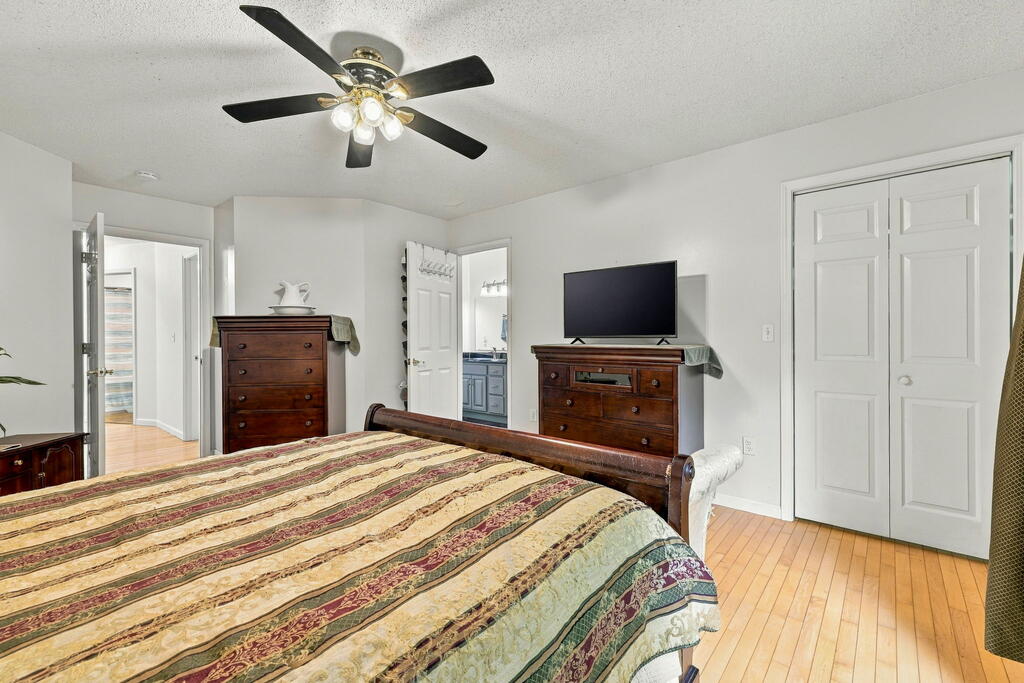 263 Holly Hills Road