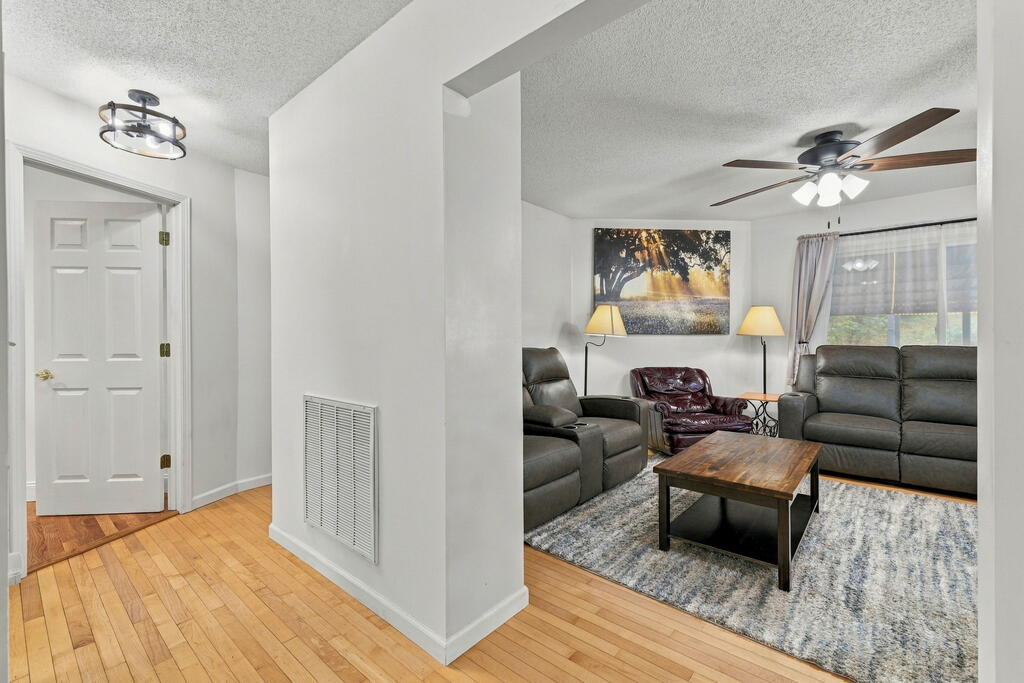 263 Holly Hills Road