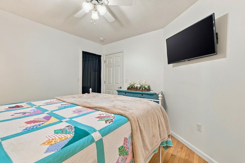 263 Holly Hills Road