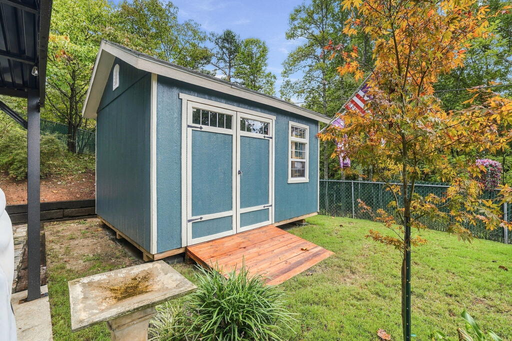 263 Holly Hills Road