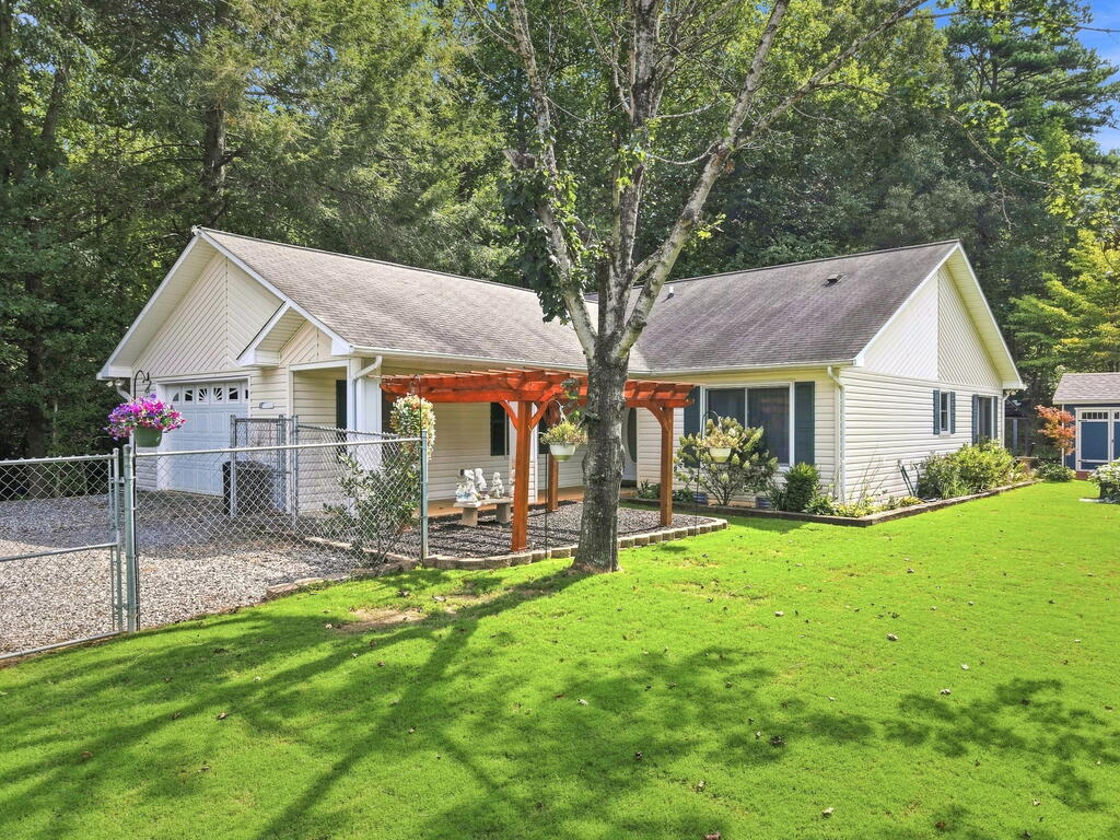 263 Holly Hills Road