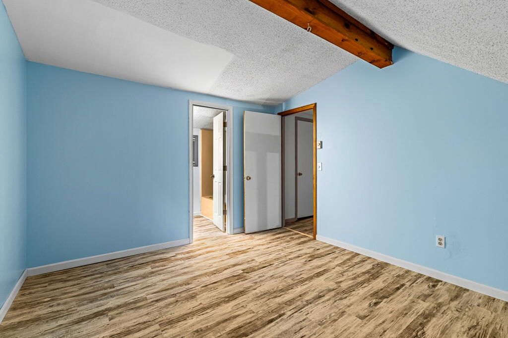 105 Shirley Drive
