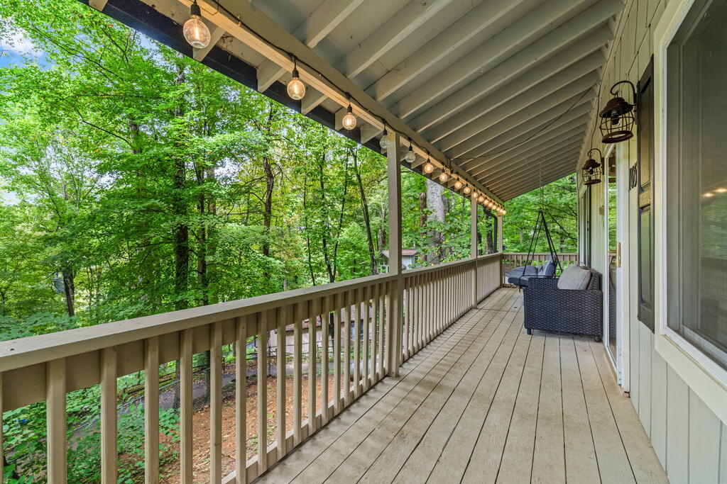 105 Shirley Drive