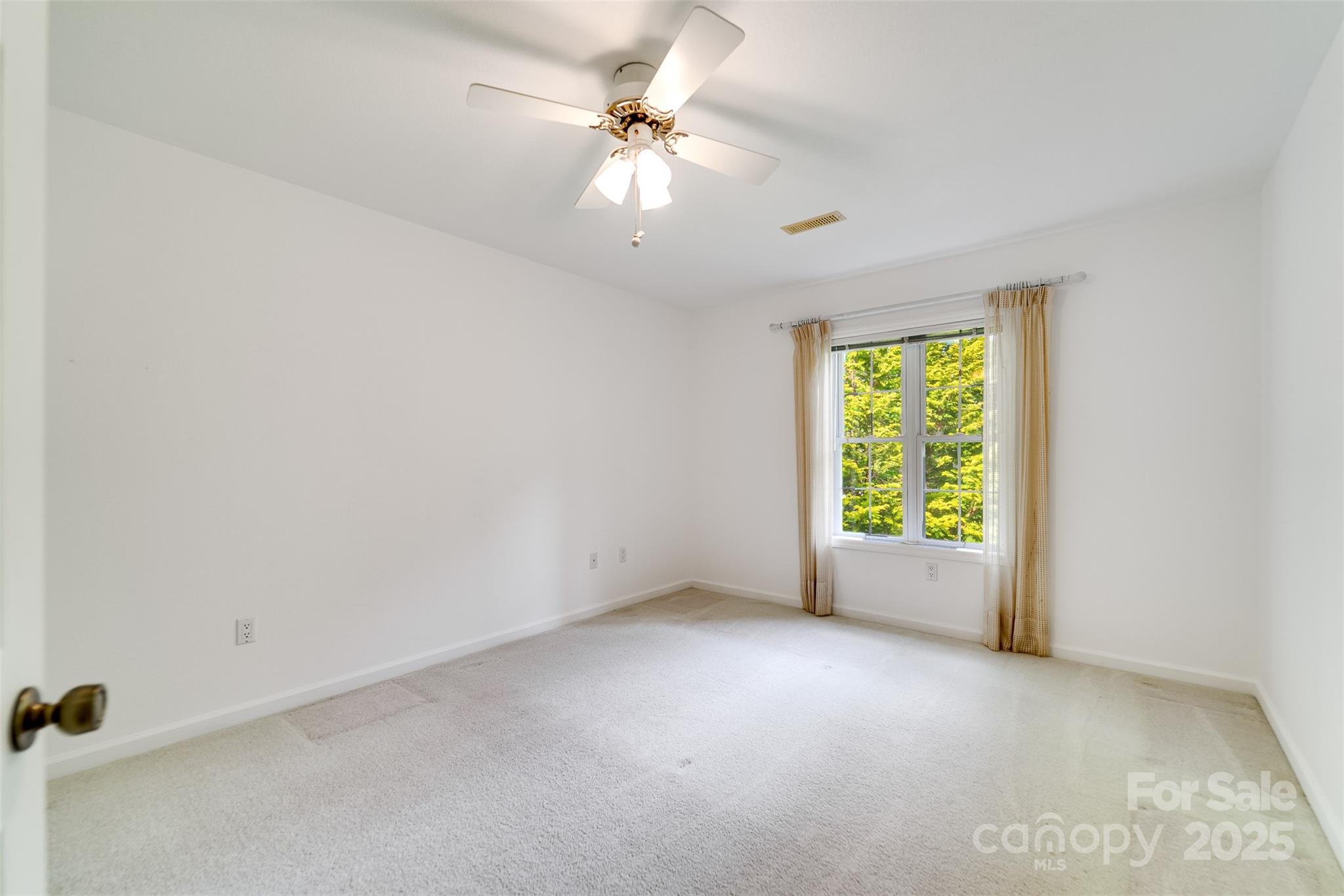 132 Mountain Circle