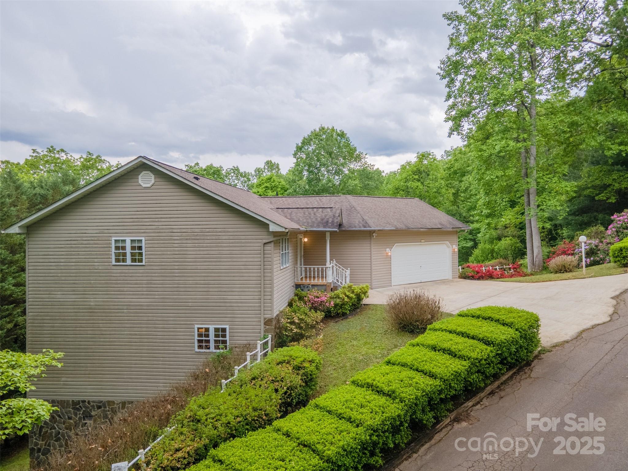 132 Mountain Circle