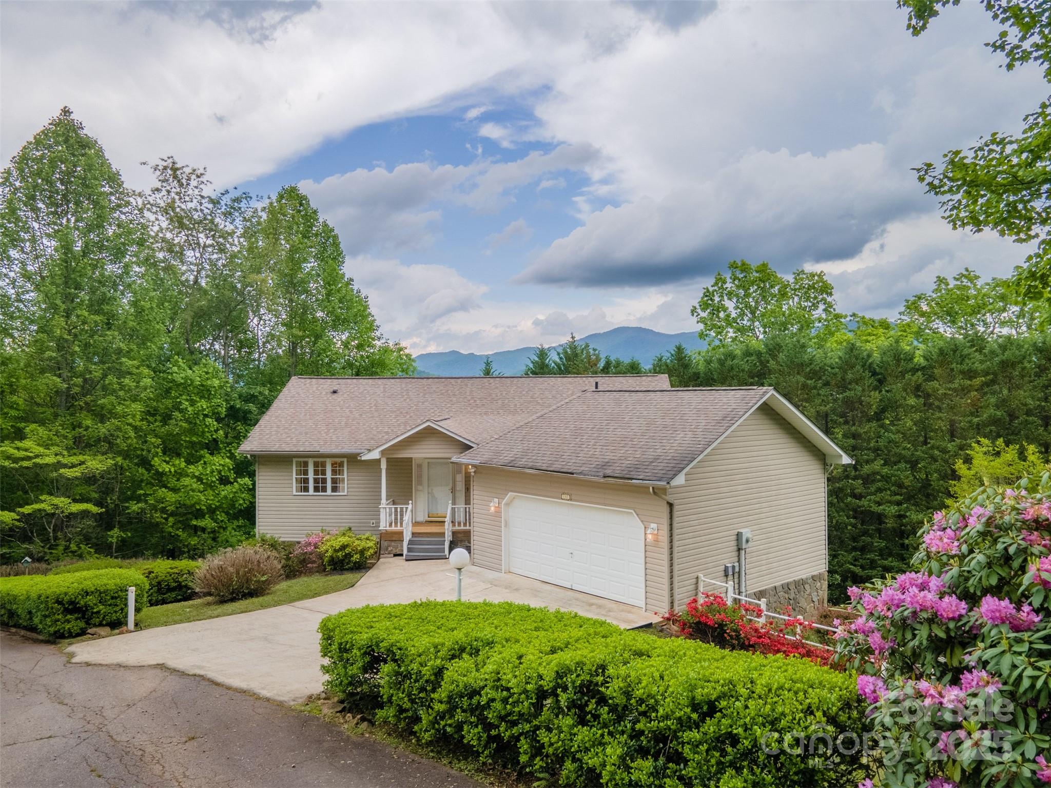 132 Mountain Circle