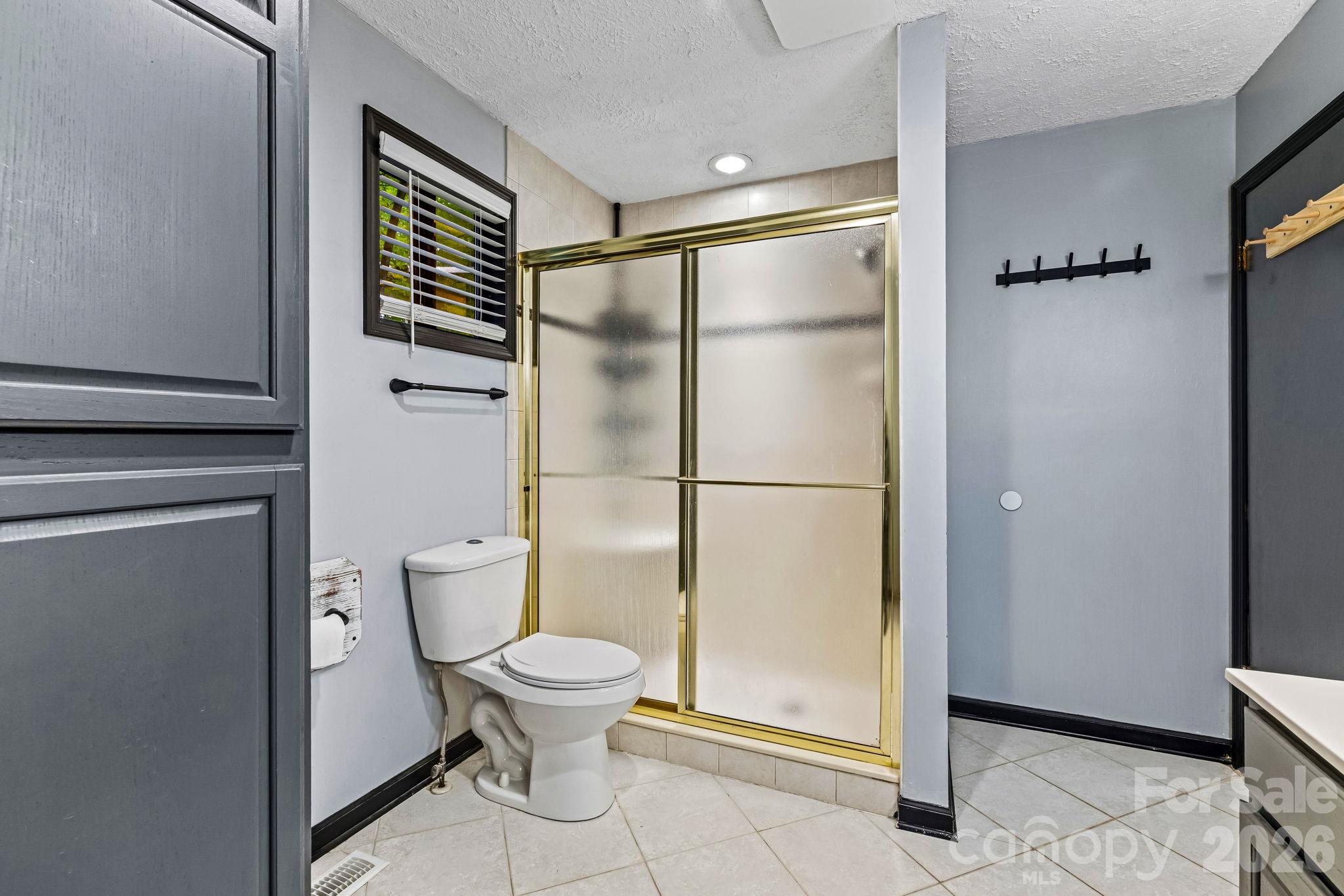 105 Shirley Drive